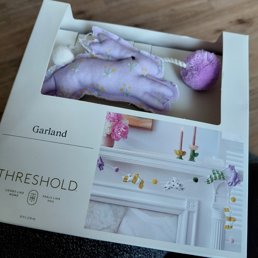 Threshold Lavender and White Garland